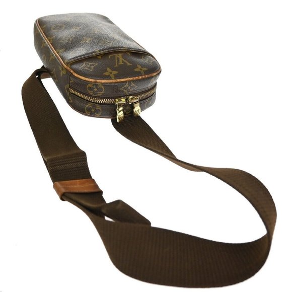 LOUIS VUITTON Pochette Gange Shoulder Bag Monogram Brown Spain - Picture 4 of 12
